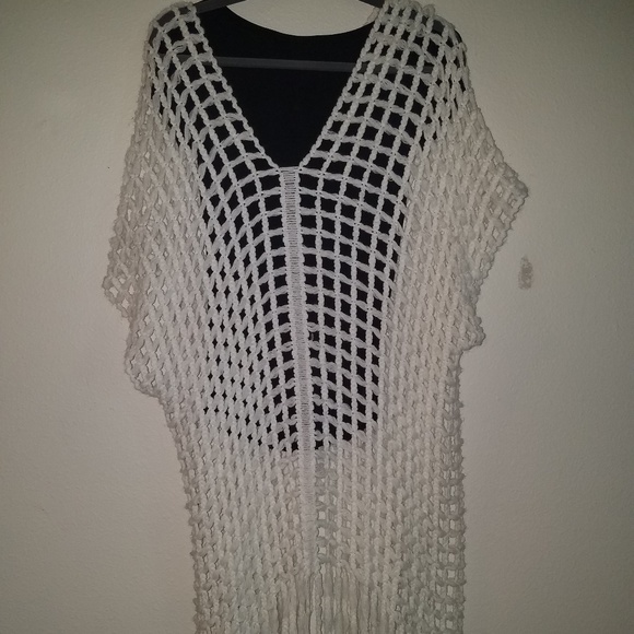 Handmade Shawl | Poncho - Picture 8 of 8